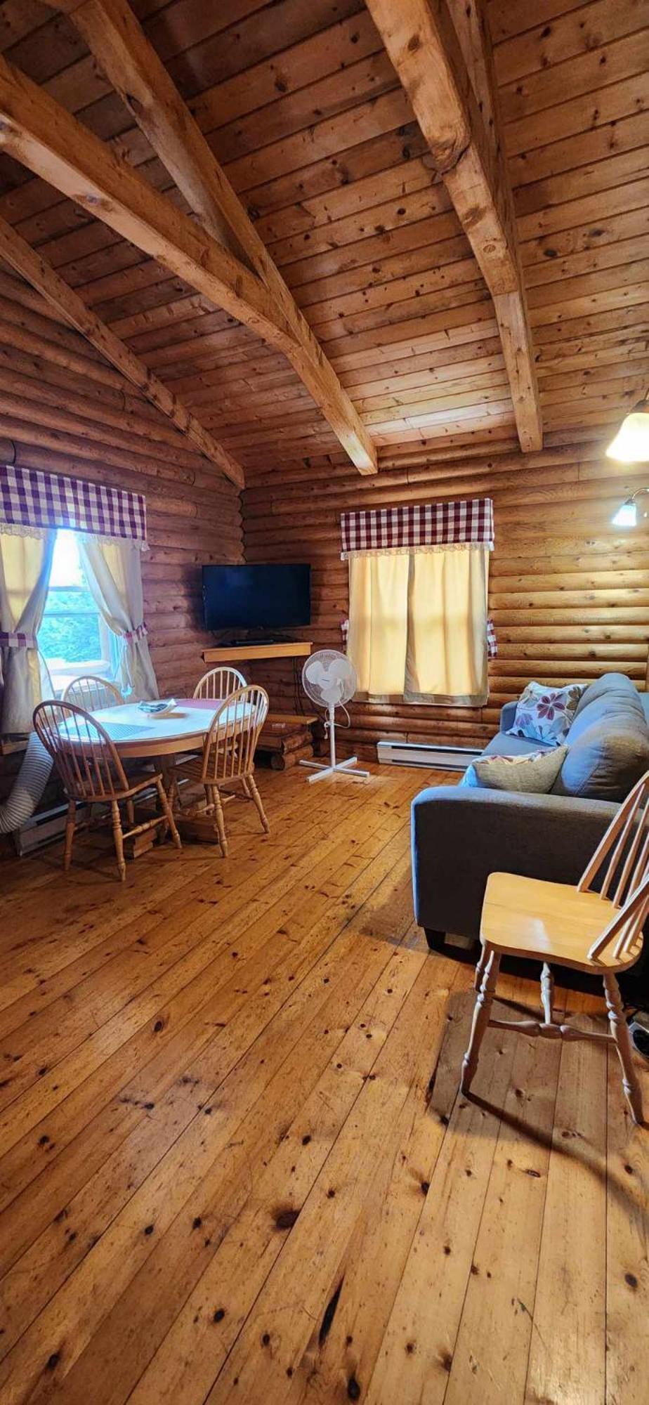 Cajun Cedar Log Cottages Margaree Forks Exterior photo