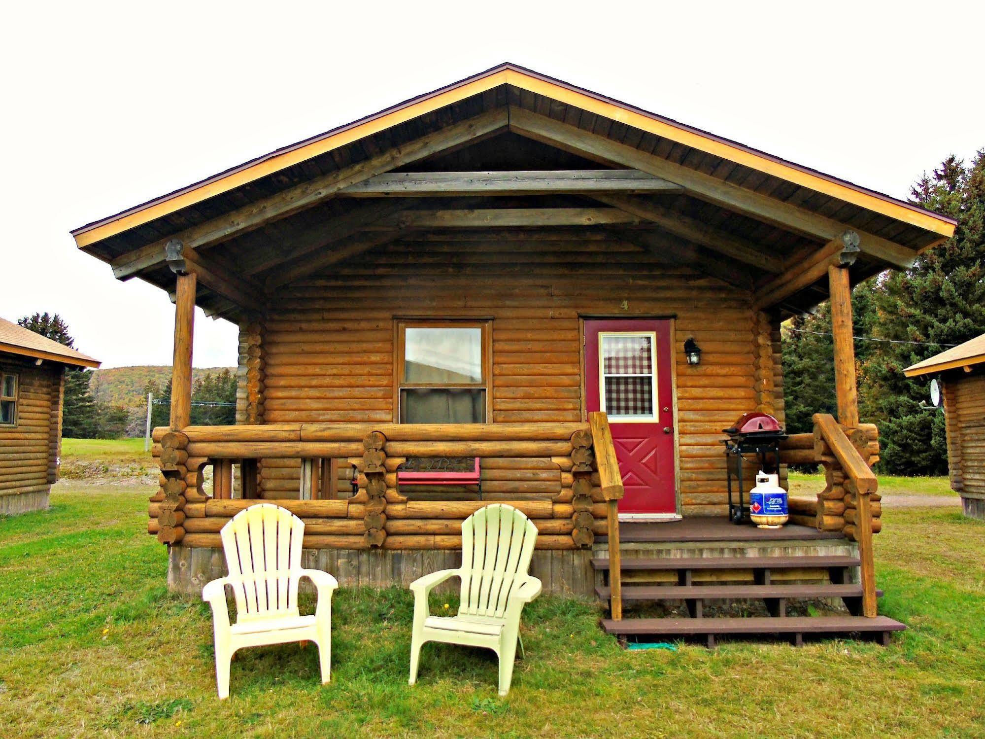 Cajun Cedar Log Cottages Margaree Forks Exterior photo
